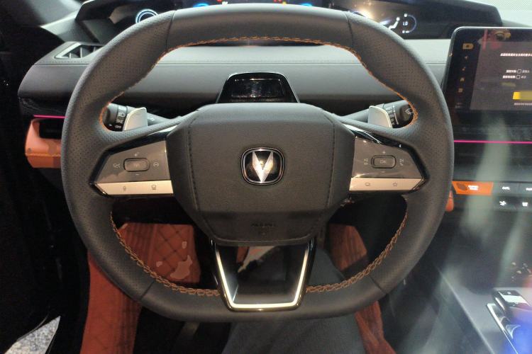 Used CHANGAN UNI-V 2023 2.0T Leading-Speed Edition Steering Wheel