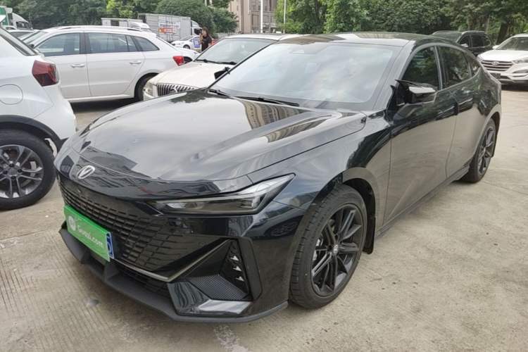 Used CHANGAN UNI-V 2023 1.5T Prestige Model Guazi used car, China used car export, Used car for sale, Used cars, Cheapest cars for sale