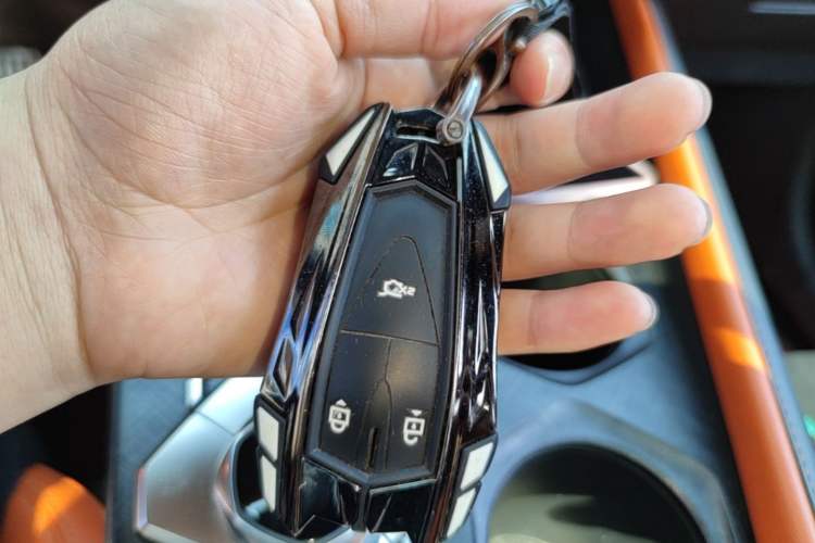 Used CHANGAN UNI-V 2023 1.5T Sport Edition Vehicle Key