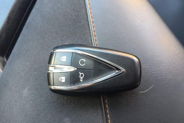 Used CHANGAN UNI-V 2023 1.5T Sport Edition Vehicle Key