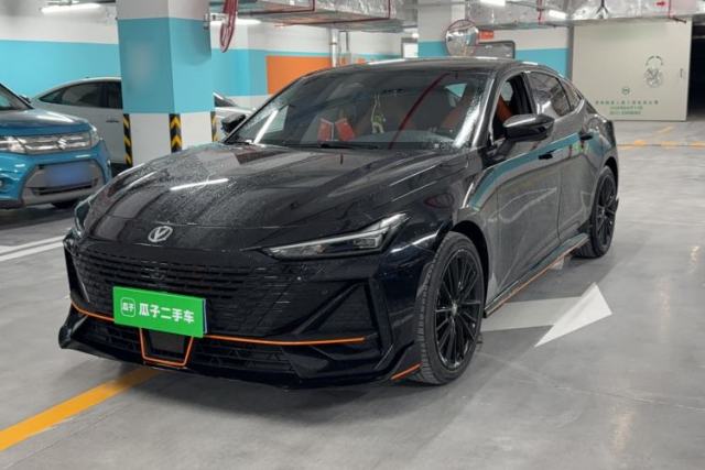 Used CHANGAN UNI-V 2023 1.5T Sport Edition