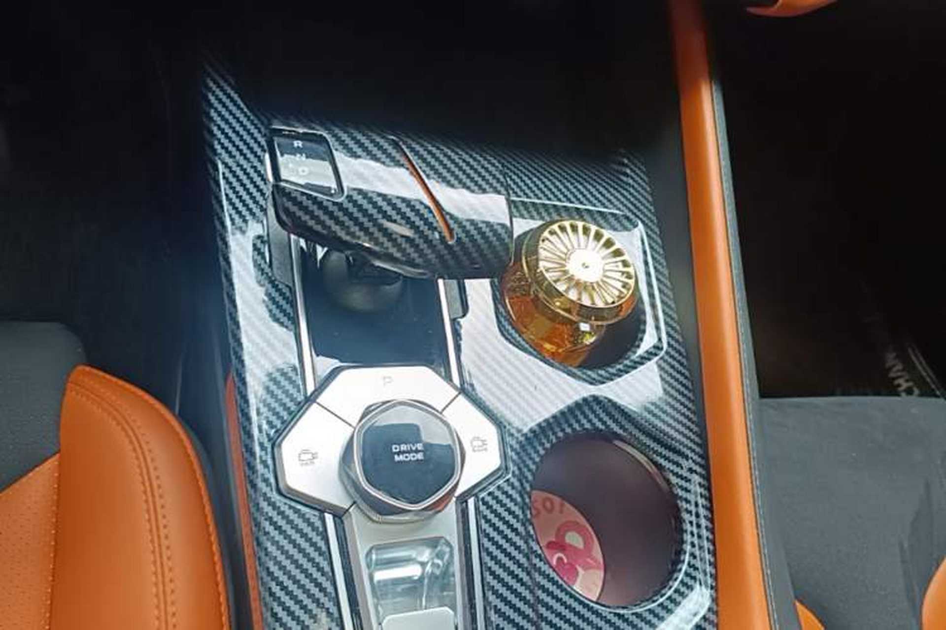 Used CHANGAN UNI-V 2023 1.5T Sport Edition Gear Lever