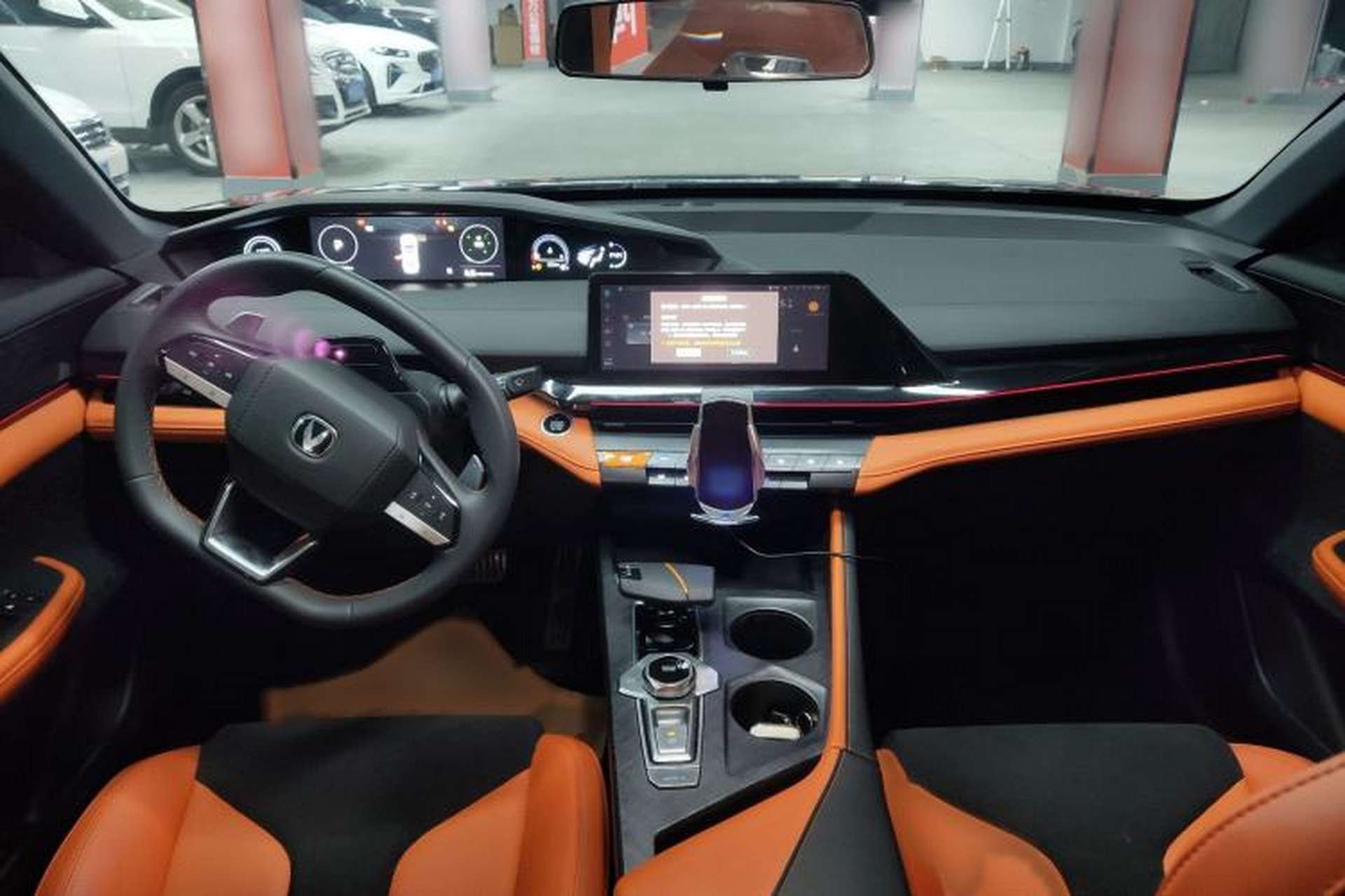 Used CHANGAN UNI-V 2023 1.5T Sport Edition Interior 1