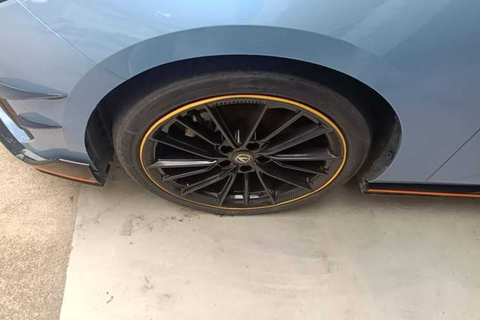 Used CHANGAN UNI-V 2023 1.5T Sport Edition Left Front Wheel Hub