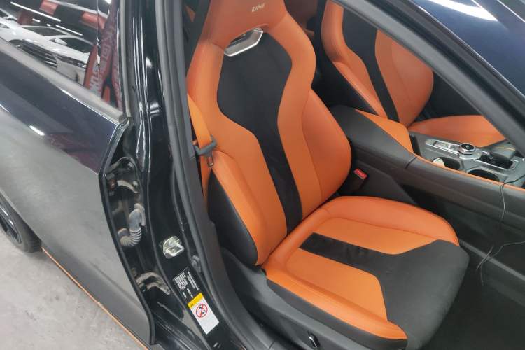 Used CHANGAN UNI-V 2023 1.5T Sport Edition Right Front Seat