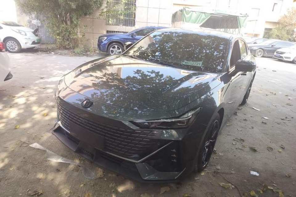 CHANGAN UNI-V 2023