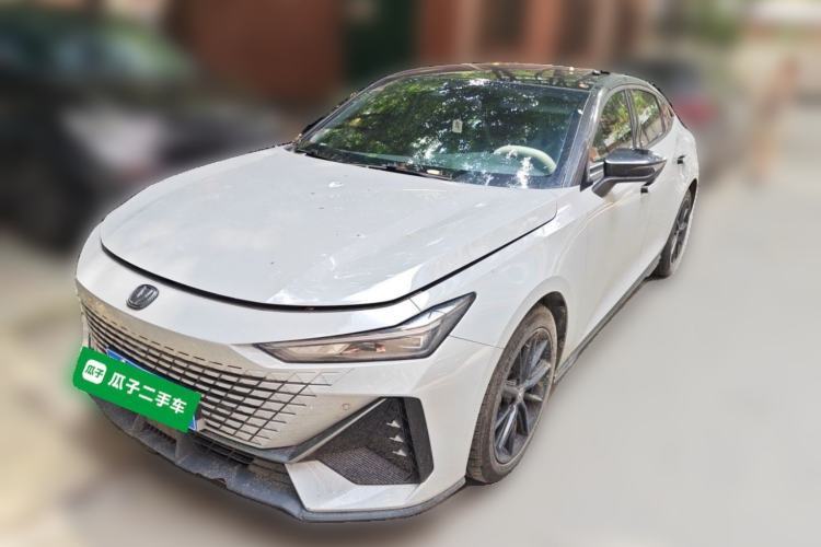 Used CHANGAN UNI-V 2023 1.5T Prestige Model Guazi used car, China used car export, Used car for sale, Used cars, Cheapest cars for sale