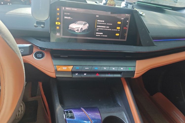 Used CHANGAN UNI-V 2023 1.5T Sport Edition Audio And AC Panel