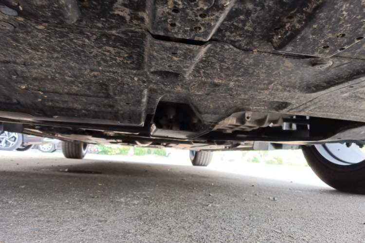 Used CHANGAN UNI-V 2023 1.5T Prestige Model Chassis Front