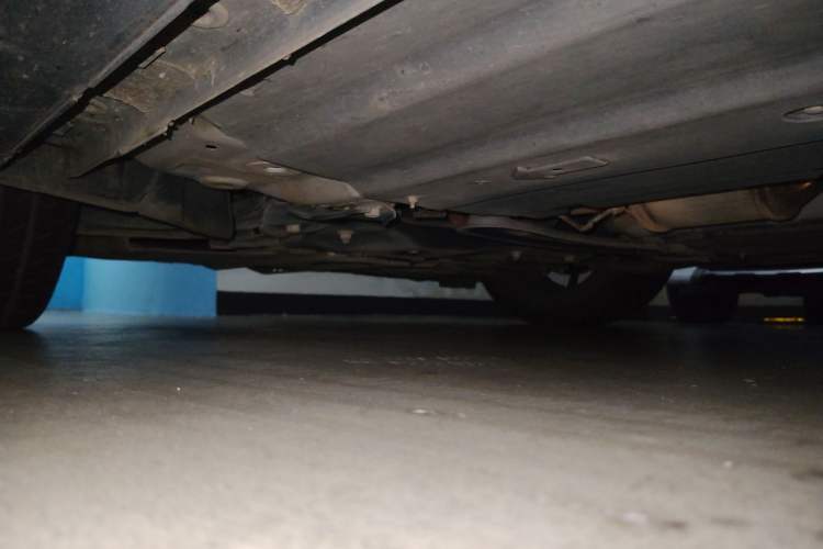 Used CHANGAN UNI-V 2023 2.0T Leading-Speed Edition Chassis Front Left