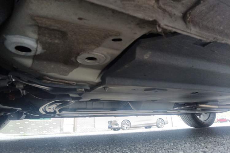 Used CHANGAN UNI-V 2023 1.5T Sport Edition Chassis Front Left