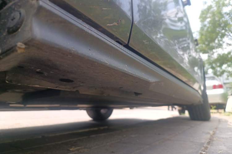 Used CHANGAN UNI-V 2023 1.5T Premium Model Chassis Front Left