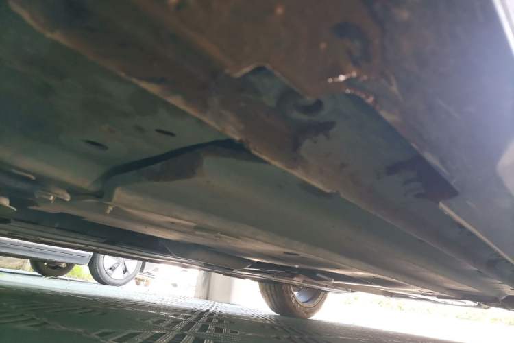 Used CHANGAN UNI-V 2023 1.5T Prestige Model Chassis Front Left