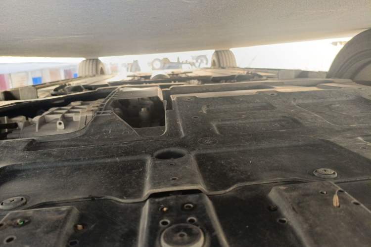 Used CHANGAN UNI-V 2023 1.5T Prestige Model Chassis Front