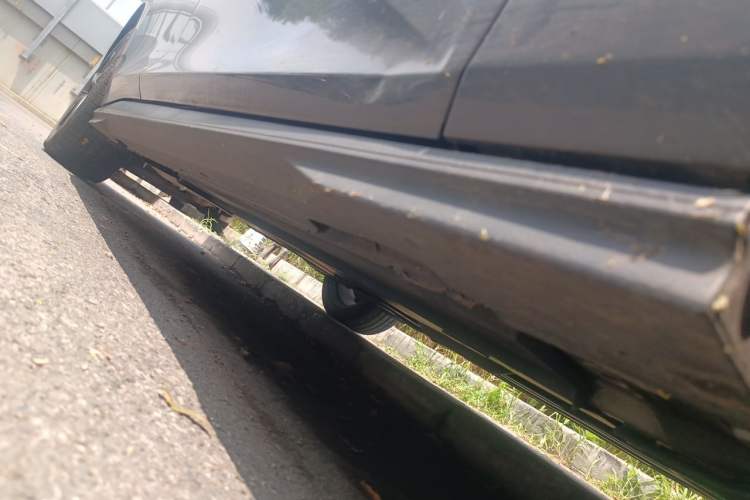 Used CHANGAN UNI-V 2023 1.5T Premium Model Chassis Front Right