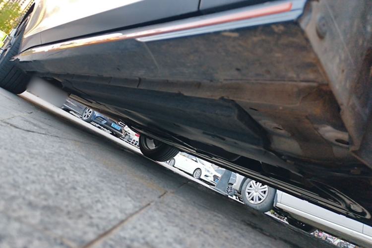 Used CHANGAN UNI-V 2023 2.0T Sport Edition Chassis Front Right