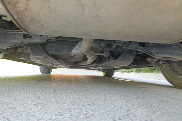 Used CHANGAN UNI-V 2023 1.5T Sport Edition Chassis Rear