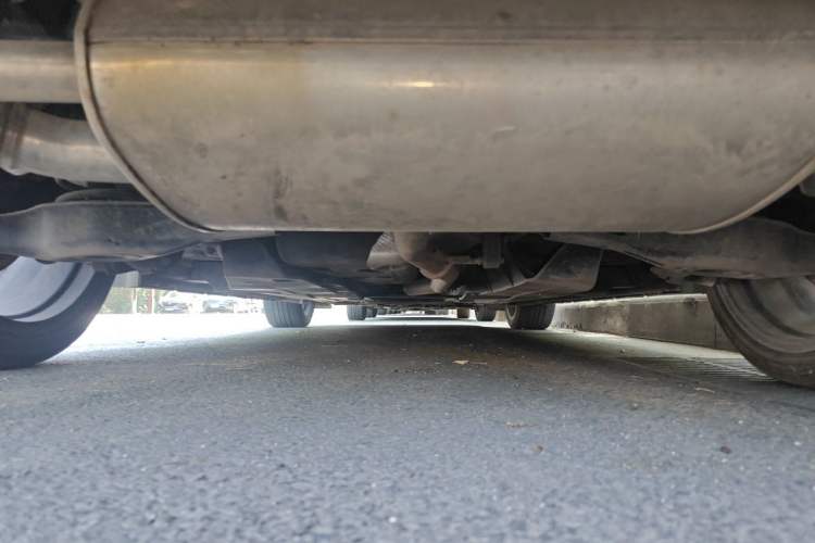 Used CHANGAN UNI-V 2023 1.5T Sport Edition Chassis Rear