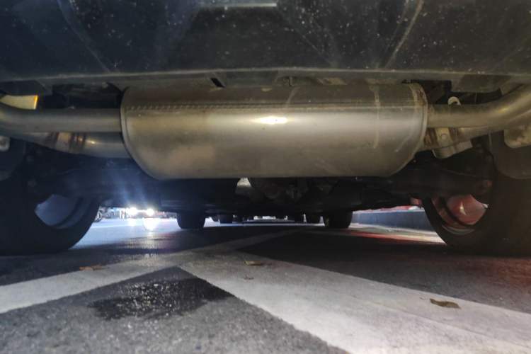 Used CHANGAN UNI-V 2023 1.5T Sport Edition Chassis Rear