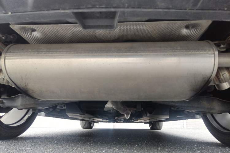 Used CHANGAN UNI-V 2023 1.5T Sport Edition Chassis Rear