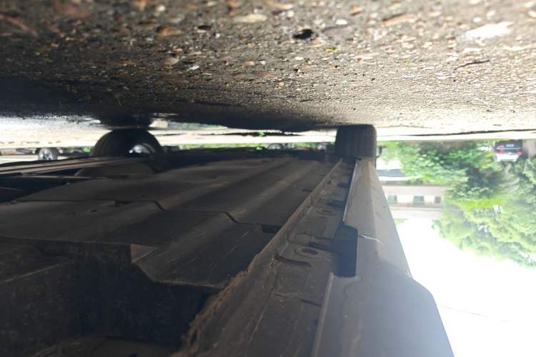 Used CHANGAN UNI-V 2023 1.5T Prestige Model Chassis Rear Left
