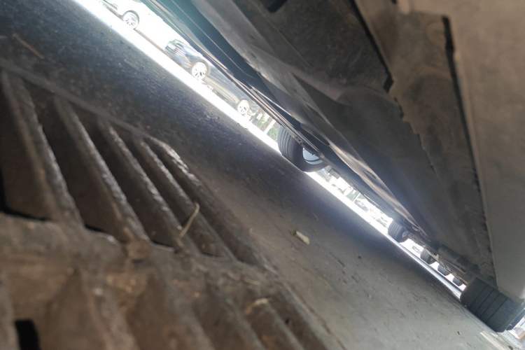 Used CHANGAN UNI-V 2023 1.5T Sport Edition Chassis Rear Right