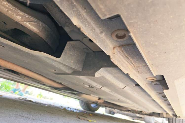Used CHANGAN UNI-V 2023 1.5T Prestige Model Chassis Rear Right