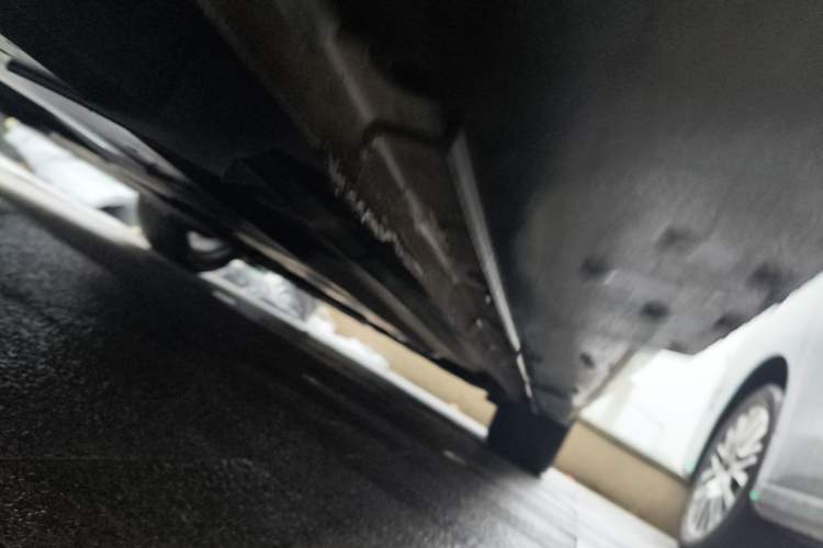 Used CHANGAN UNI-V 2023 1.5T Sport Edition Chassis Rear Right