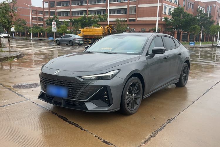 Used CHANGAN UNI-V 2023 1.5T Prestige Model Guazi used car, China used car export, Used car for sale, Used  cars, Cheapest cars for sale