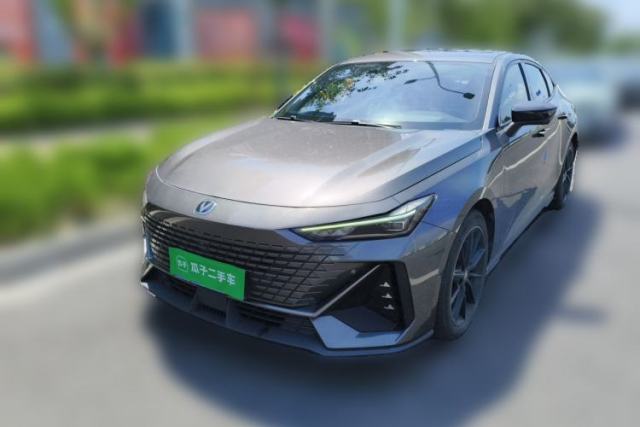 Used CHANGAN UNI-V 2023 1.5T Premium Model