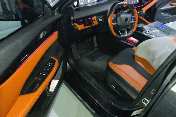 Used CHANGAN UNI-V 2023 1.5T Sport Edition Driver Seat