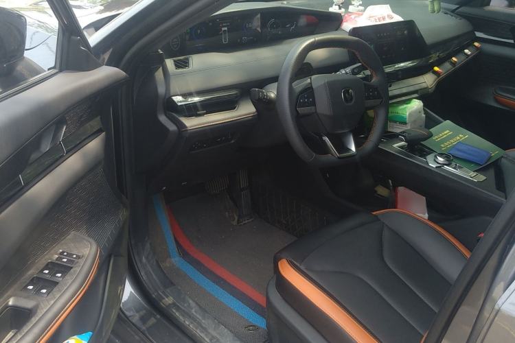 Used CHANGAN UNI-V 2023 1.5T Prestige Model Driver Seat