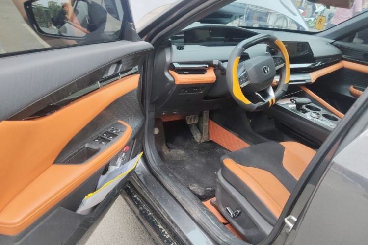 Used CHANGAN UNI-V 2023 1.5T Sport Edition Driver Seat