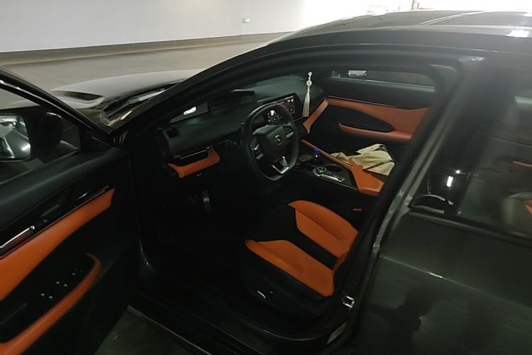 Used CHANGAN UNI-V 2023 1.5T Sport Edition Driver Seat