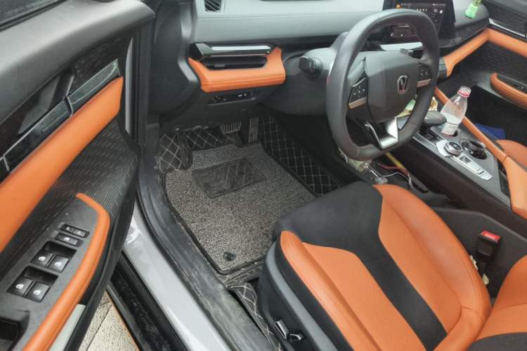 Used CHANGAN UNI-V 2023 1.5T Sport Edition Driver Seat