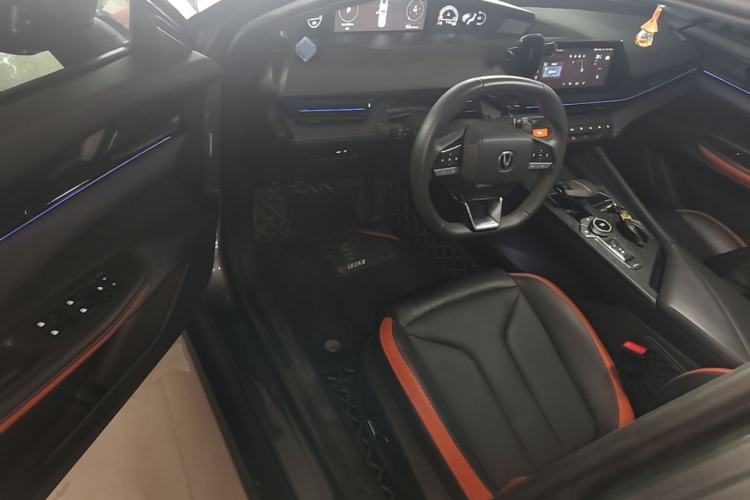 Used CHANGAN UNI-V 2023 1.5T Prestige Model Driver Seat
