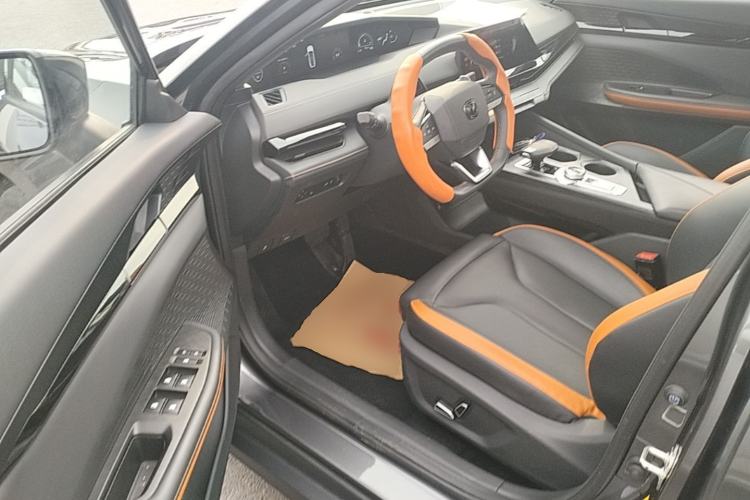Used CHANGAN UNI-V 2023 1.5T Prestige Model Driver Seat