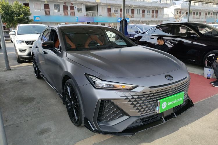 Used CHANGAN UNI-V 2023 2.0T Leading-Speed Edition Exterior 1