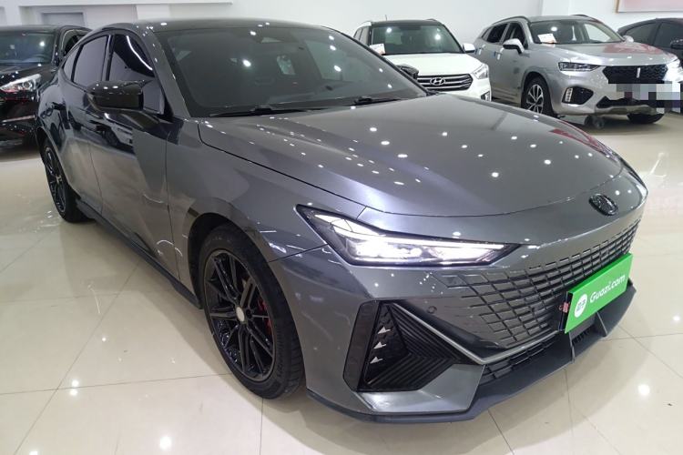 Used CHANGAN UNI-V 2023 1.5T Prestige Model Exterior 2