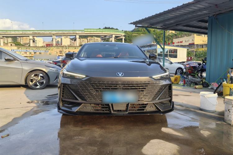 Used CHANGAN UNI-V 2023 1.5T Sport Edition Exterior 3