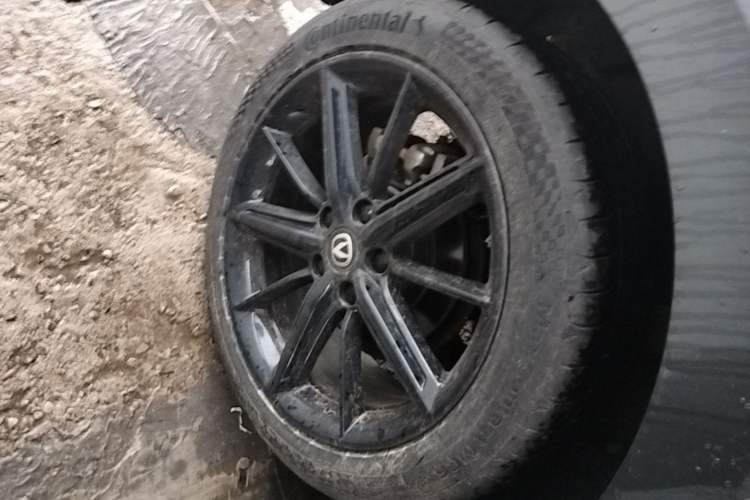 Used CHANGAN UNI-V 2023 1.5T Prestige Model Exterior 3