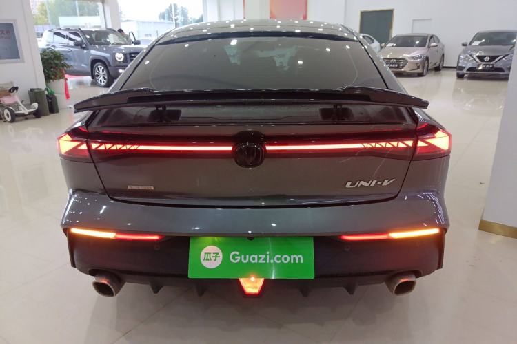 Used CHANGAN UNI-V 2023 1.5T Prestige Model Exterior 4