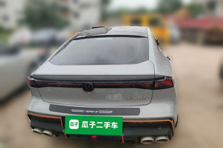 Used CHANGAN UNI-V 2023 1.5T Sport Edition Exterior 4