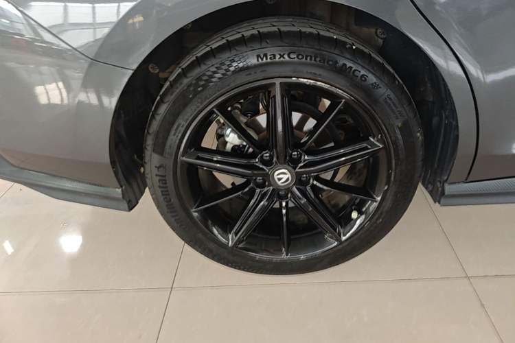 Used CHANGAN UNI-V 2023 1.5T Prestige Model Exterior 5