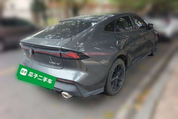Used CHANGAN UNI-V 2023 1.5T Prestige Model Exterior 5