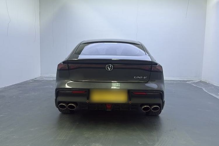 Used CHANGAN UNI-V 2023 1.5T Sport Edition Exterior 6