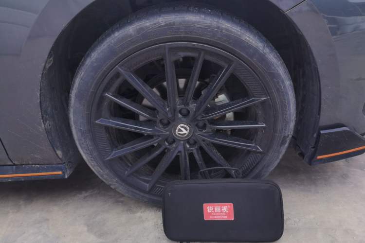 Used CHANGAN UNI-V 2023 1.5T Sport Edition Exterior 7