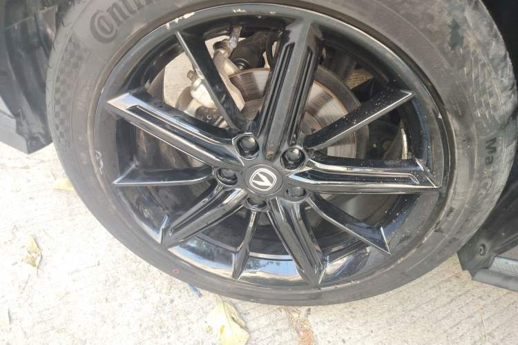 Used CHANGAN UNI-V 2023 1.5T Prestige Model Exterior 8