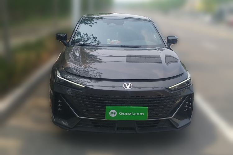 Used CHANGAN UNI-V 2023 1.5T Prestige Model Front