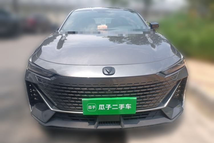 Used CHANGAN UNI-V 2023 1.5T Premium Model Front